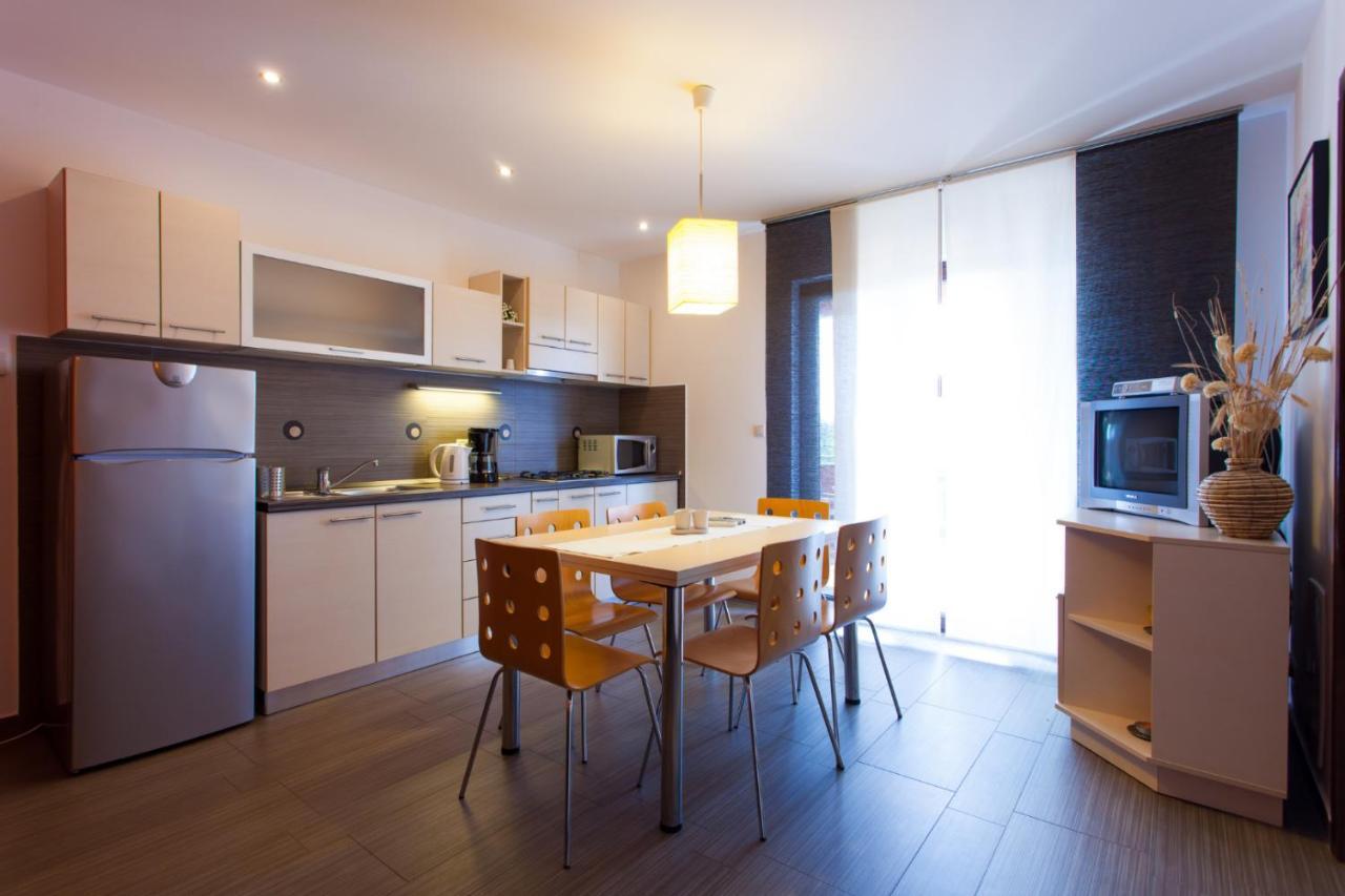 Apartments Banic Porec Ngoại thất bức ảnh