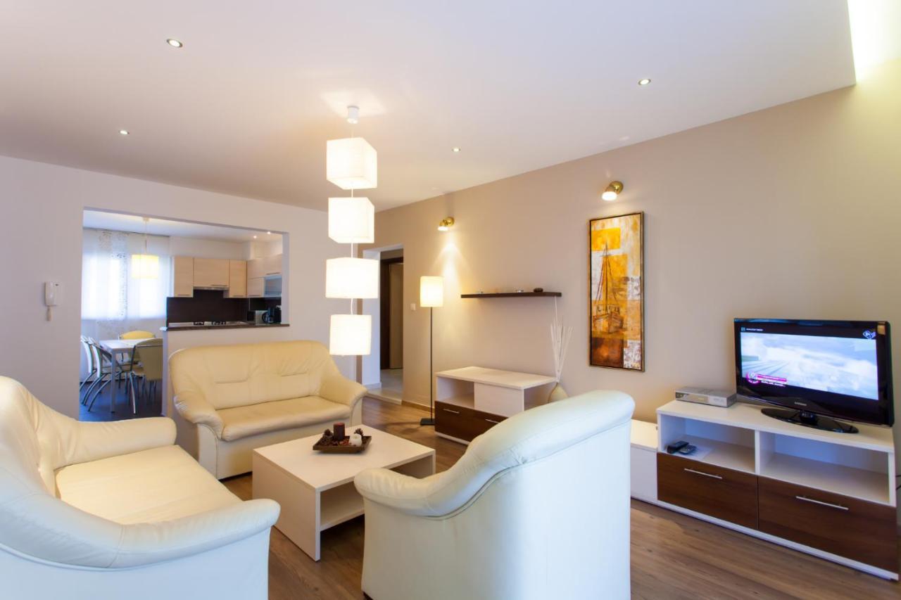Apartments Banic Porec Ngoại thất bức ảnh